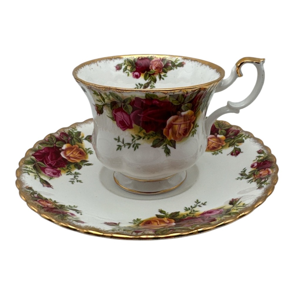 Royal Albert Old Country Roses Teacup & Saucer England Set of 5 Xtra Saucer NEW